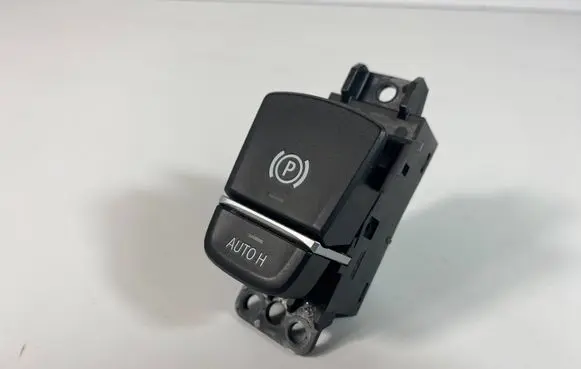 BMW 5 G30 G31 G38 Hand parking brake switch 6842027