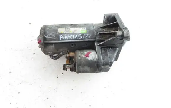 Mitsubishi Space Star Starter motor 30620657
