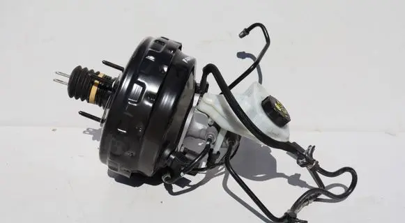 Volvo V70 Brake booster P31400465