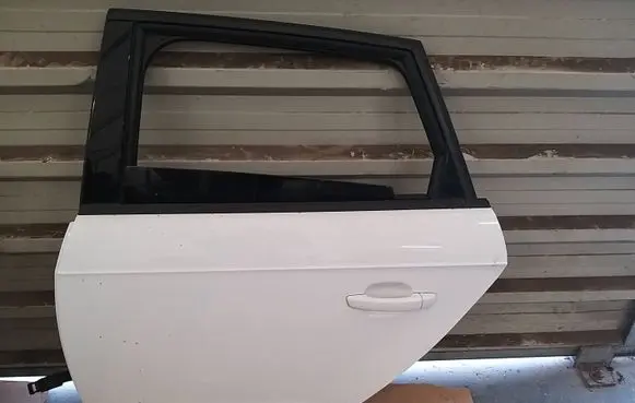 Audi A3 S3 8V Rear door LY9C
