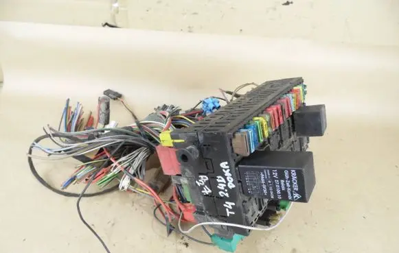 Volkswagen Transporter - Caravelle T4 Fuse box set 357937039
