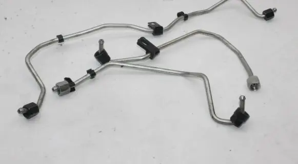 Audi A7 S7 4K8 Fuel line pipe