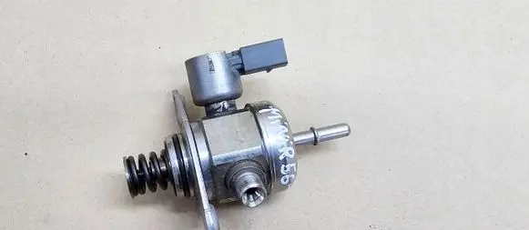 Mini One - Cooper F56 F55 Fuel injection high pressure pump