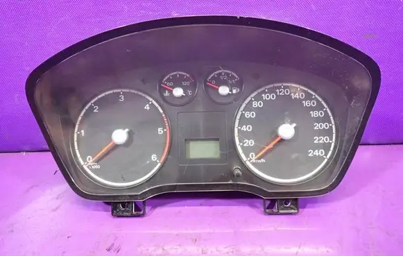 Ford Focus C-MAX Speedometer (instrument cluster) 
