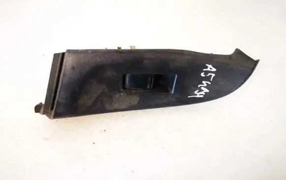 Nissan Almera N16 Electric window control switch 82961rm700