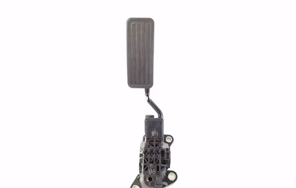 Honda CR-V Accelerator throttle pedal