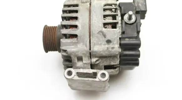 Mercedes-Benz Sprinter W906 Generator/alternator A0009068504