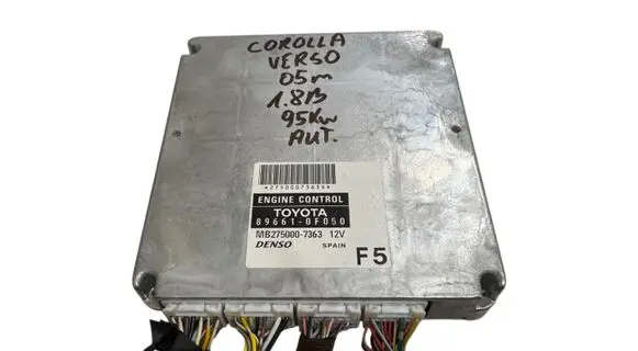 Toyota Corolla Verso AR10 Engine control unit/module 2750007363 896610F050 MB2750007363