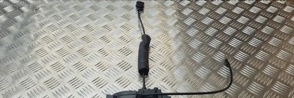 Renault Megane III Rear door lock