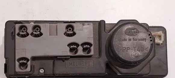 Mercedes-Benz E W211 Central locking vacuum pump 2108001548 002298302 00782827