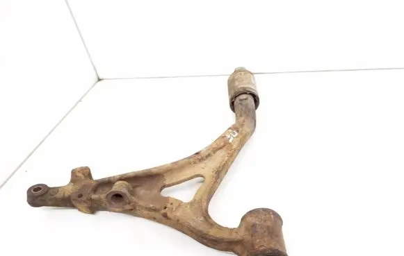 Mercedes-Benz ML W163 Front lower control arm/wishbone
