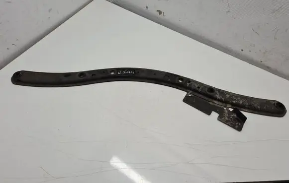 Ford Focus Other front suspension part 8V61A10684AA