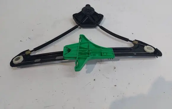 Volkswagen Golf VII Rear door window regulator with motor 5G4839462B
