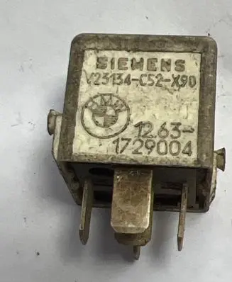 BMW 3 E46 Other relay V23134C52X90 1729004