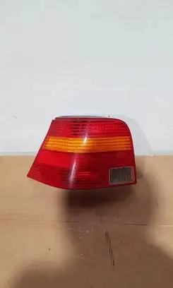 Volkswagen Golf IV Rear/tail lights 37750999 1J6945095AA