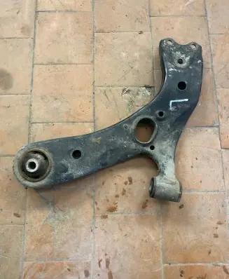 Toyota Auris E180 Front control arm