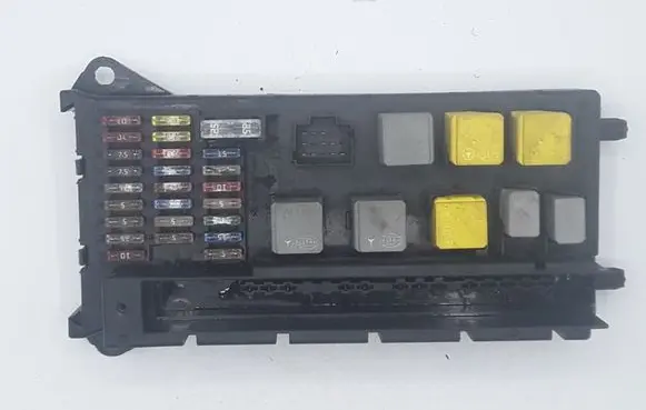 Mercedes-Benz Sprinter W906 Fuse module A9065450401 ZGS007Q004 518817028