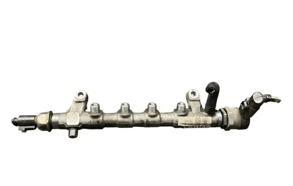 Skoda Octavia Mk2 (1Z) Fuel main line pipe 03L906054 03L130089P 0281002859