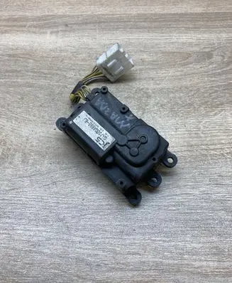 Mazda Xedos 6 Air flap motor/actuator GA700GA6BB