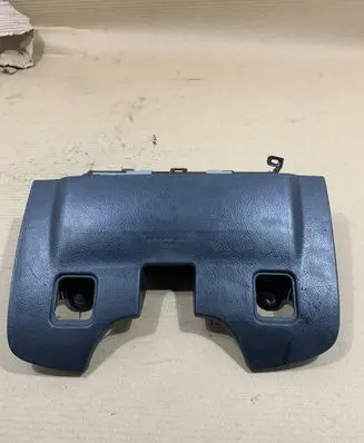 Toyota Avensis T250 Airbag cover 