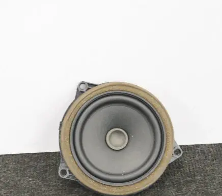 BMW 2 F22 F23 Front door speaker