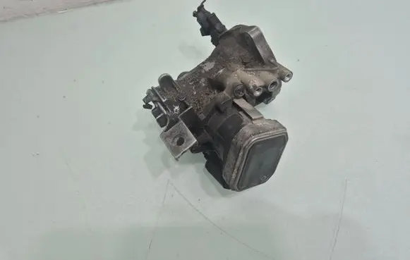 Mercedes-Benz B W245 EGR valve 00005320C5 AC5100211973