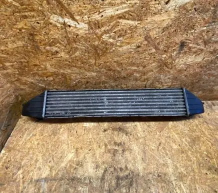 Mercedes-Benz C W203 Intercooler radiator A2035000400 1778067 2404021347