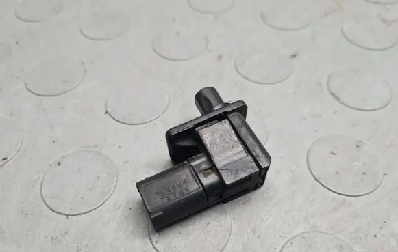 BMW 5 E39 Bonnet alarm switch sensor 8352229