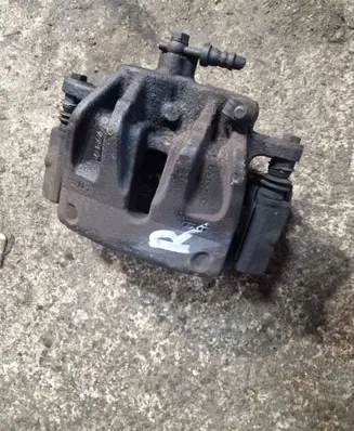 Land Rover Range Rover Sport L320 Front brake caliper
