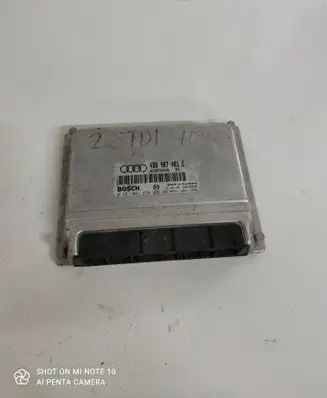Audi A6 S6 C5 4B Engine control unit/module 4B0907401E 0281001833 28RTE220