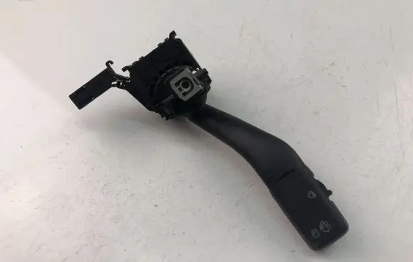 Seat Altea XL Indicator stalk 1K0953519