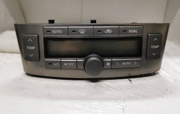 Toyota Avensis T250 Climate control unit 5590205050F 3G02101