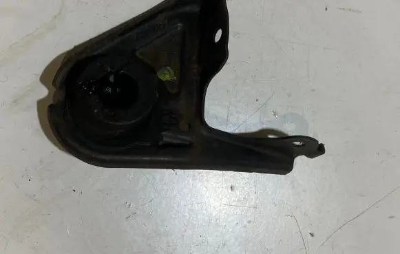 Ford Mustang VI Muffler mount bracket/holder JR335G298CA