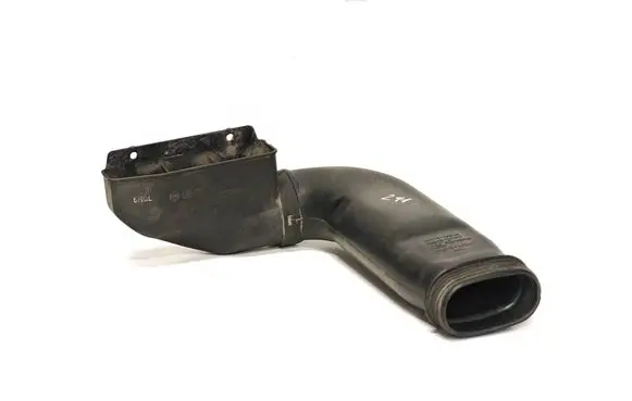 KIA Ceed Air intake duct part 28210A5820 DK210A5802 2821030200