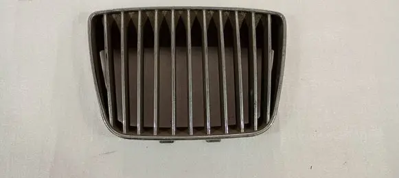 Seat Ibiza II (6k) Front grill 379502 G00D60 G00DG0