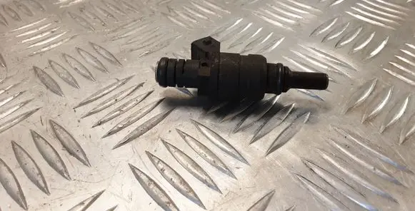 BMW 5 E39 Fuel injector 1427240