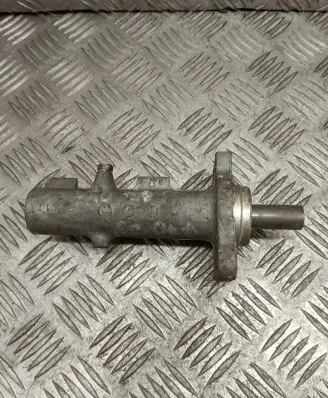 Volvo V70 Master brake cylinder 9173052