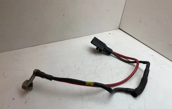 Audi A3 S3 8V Positive cable (battery) 5Q0971228K