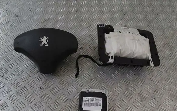 Peugeot 3008 I Airbag set 324RE2E