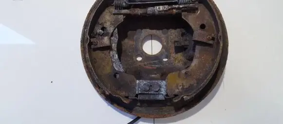 Nissan Note (E11) Handbrake/parking brake pads 