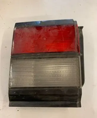 Volkswagen PASSAT B5 Tailgate rear/tail lights 357945108