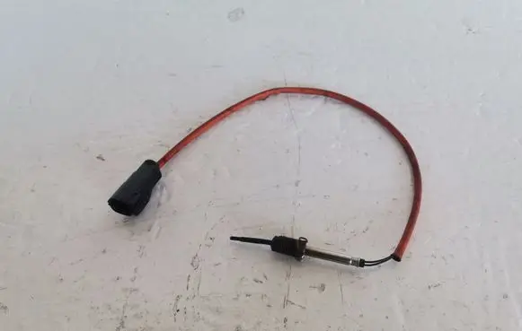 Land Rover Discovery Exhaust gas temperature sensor AH2212B591DA