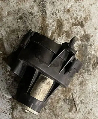 BMW 5 F10 F11 Intake manifold valve actuator/motor 7811299 10213110 0280751005