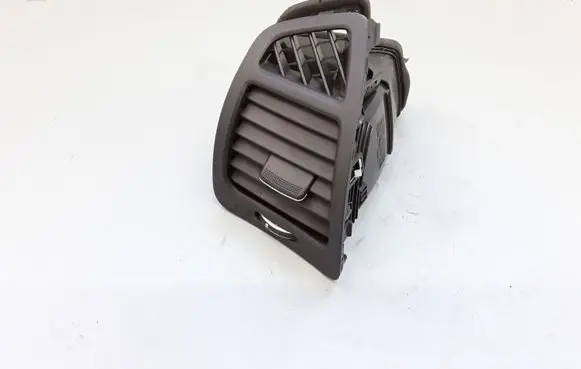 KIA Sorento Dashboard side air vent grill/cover trim 974902P000