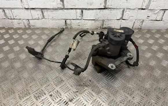 Alfa Romeo Giulia Rear brake caliper 00505414950