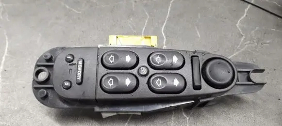 Jaguar S-Type Quarter vent window switch 2R83-14540-AD