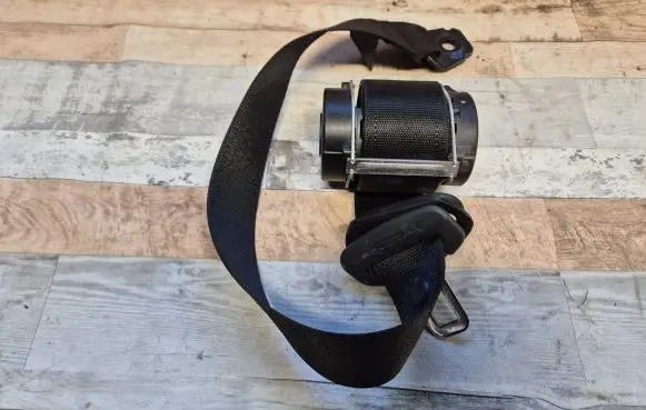 Opel Zafira B Third row seat belt 13178685 603859000 13132400