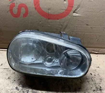 Volkswagen Golf III Headlight/headlamp 0102040204
