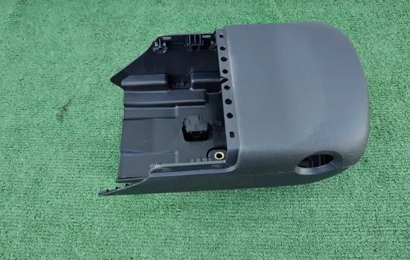 Volkswagen Tiguan Steering wheel column trim 571858560