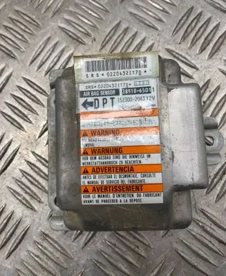 Suzuki Grand Vitara I Airbag control unit/module 3891065D1 02204321T70